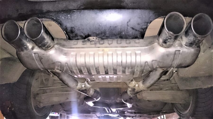 Nerezove vyfukove ladene systemy BMW E90